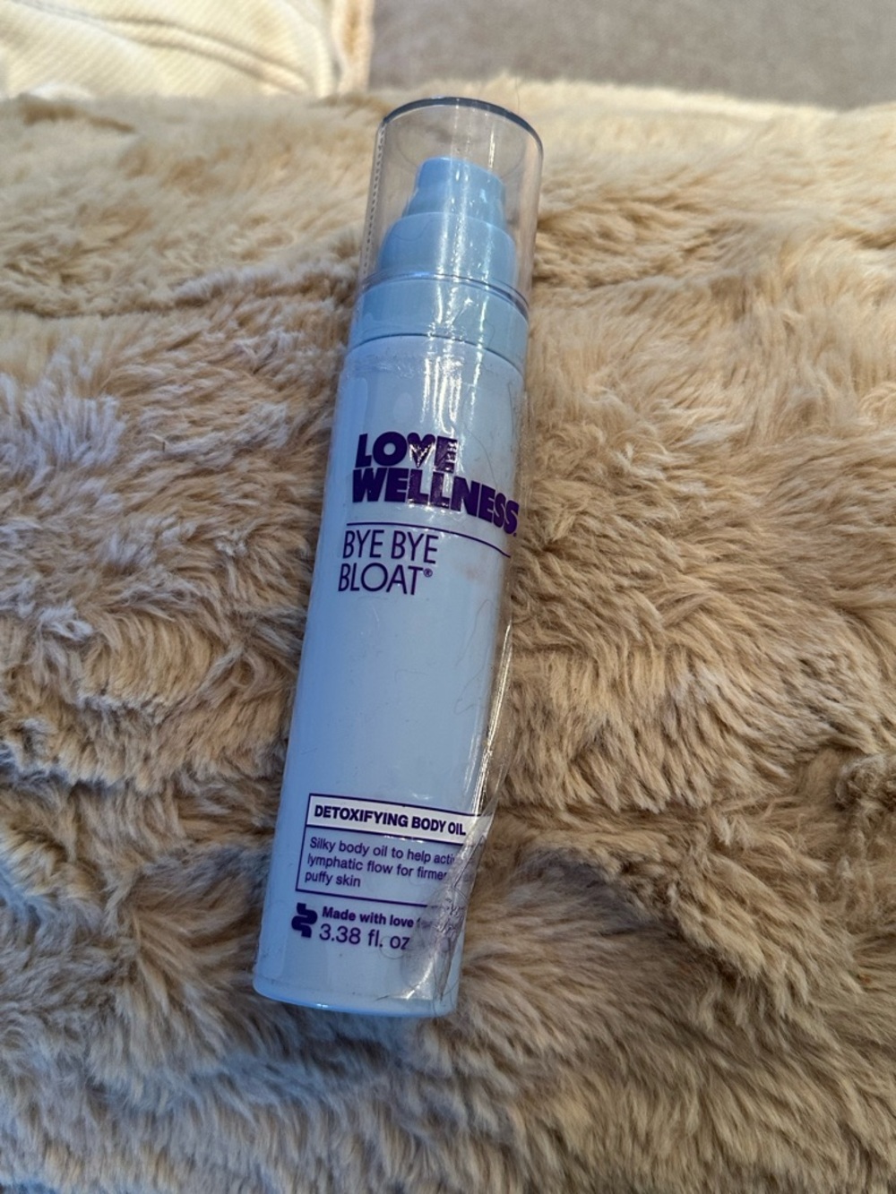 Bye Bye Bloat Detoxifying Body Oil - Light Blue